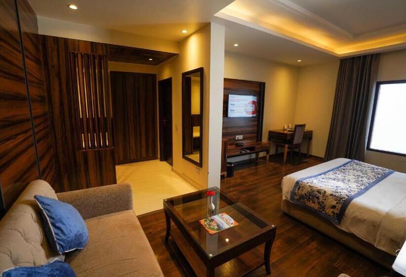 חדר סטנדרט עם מיטת קינג, The Twin Towers