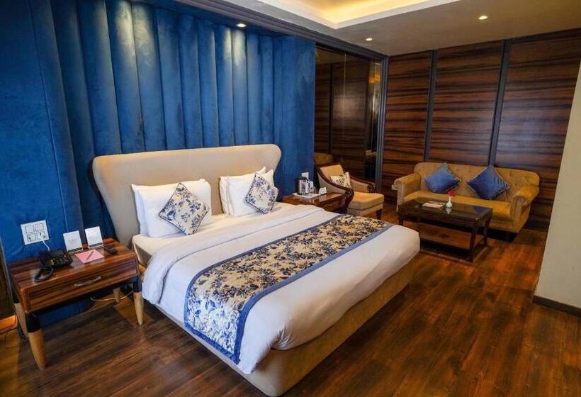 חדר סטנדרט עם מיטת קינג, The Twin Towers