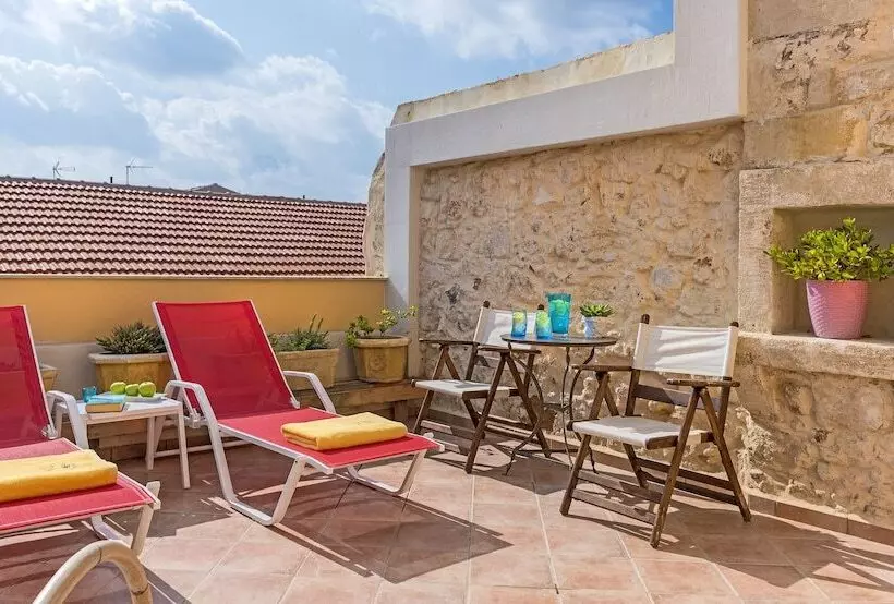 エクゼクティブスイート, Avli Lounge Apartments