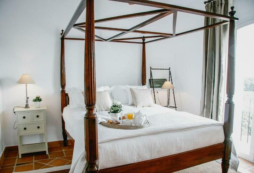 Полулюкс, B Bou Hotel Cortijo Bravo