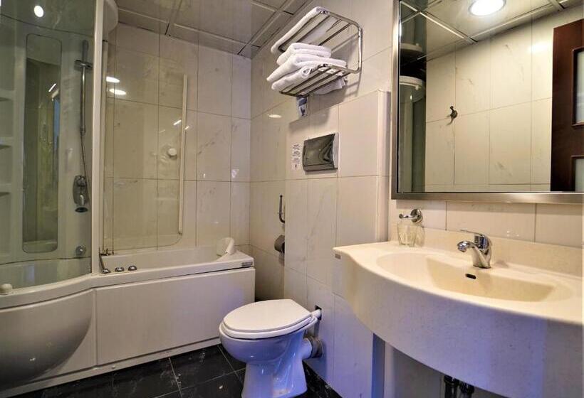 프레지덴셜 스위트, Acropol