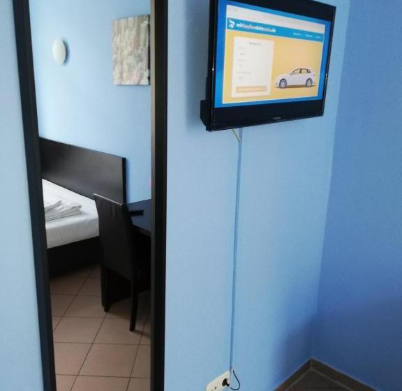 스탠다드 싱글 룸, Angel