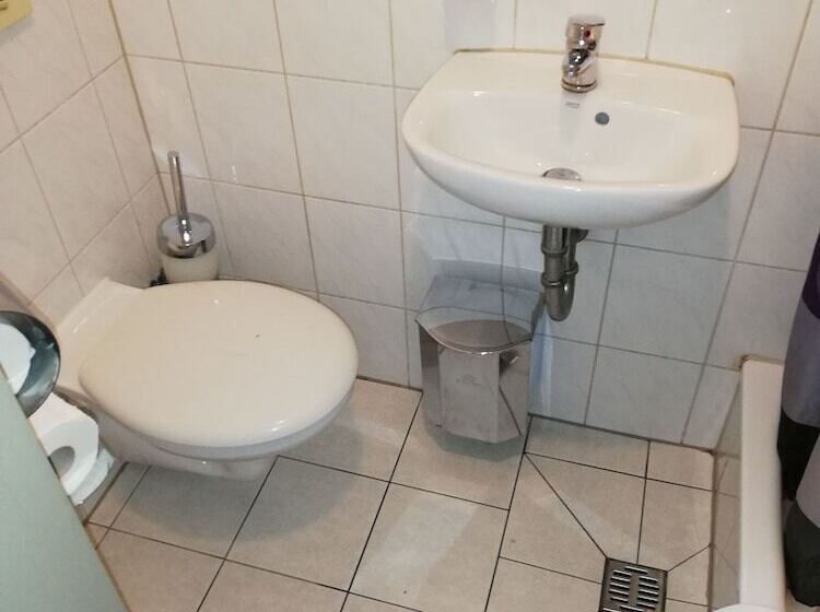 스탠다드 싱글 룸, Angel