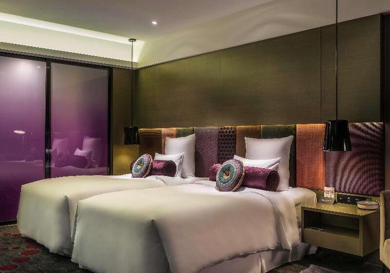 스탠다드 싱글 룸, Angel