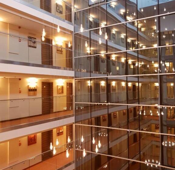 اتاق استاندارد با چشم‌انداز, Avalon Hotel & Conferences