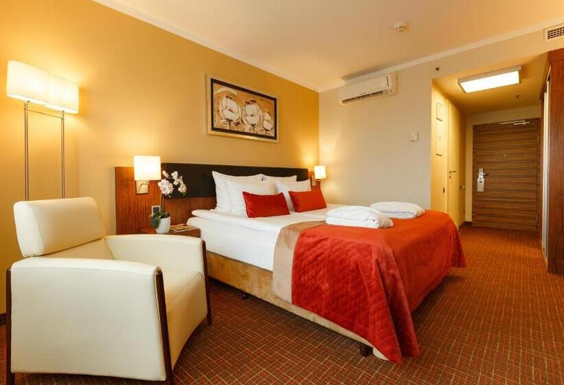 اتاق استاندارد با چشم‌انداز, Avalon Hotel & Conferences