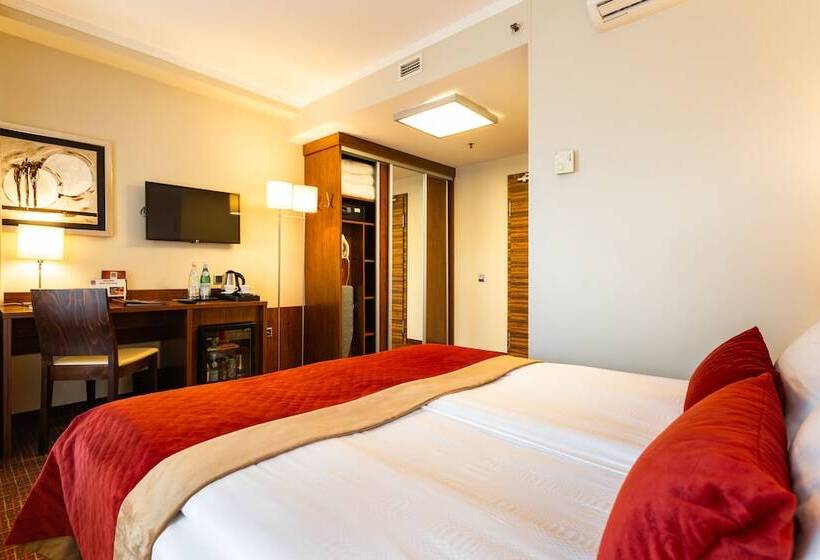 اتاق استاندارد یک نفره, Avalon Hotel & Conferences