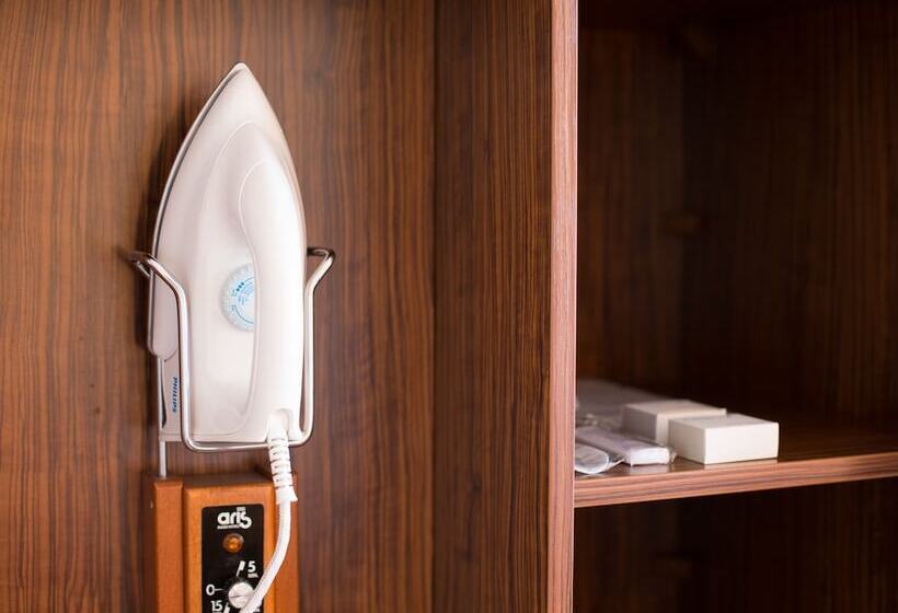 اتاق استاندارد, Avalon Hotel & Conferences