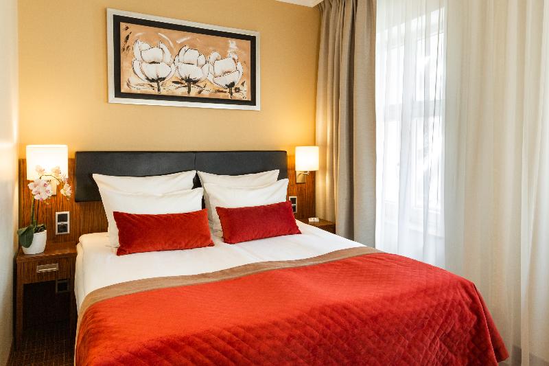 اتاق استاندارد یک نفره, Avalon Hotel & Conferences