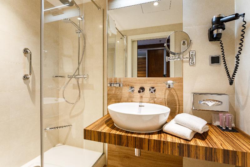 اتاق استاندارد, Avalon Hotel & Conferences