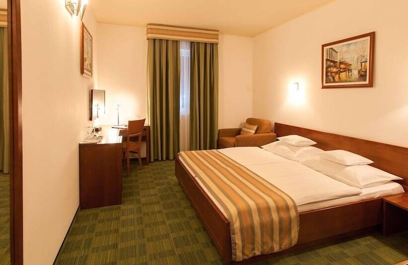 غرفة كومفورت, Best Western Airport Hotel Stella