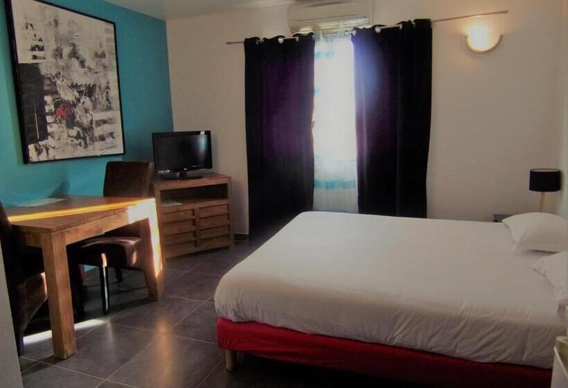 إستوديو قياسى, Hôtel Domaine Le Milos