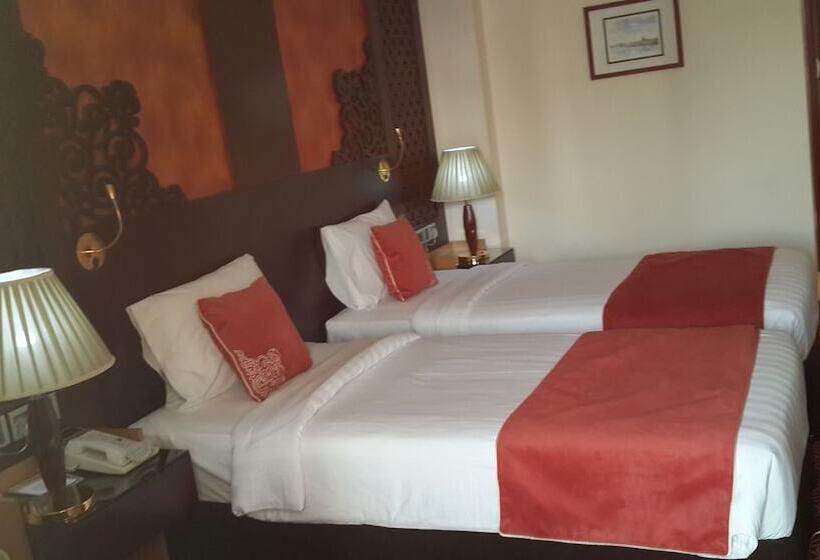 اتاق استاندارد, Dubai Grand Hotel By Fortune, Dubai Airport