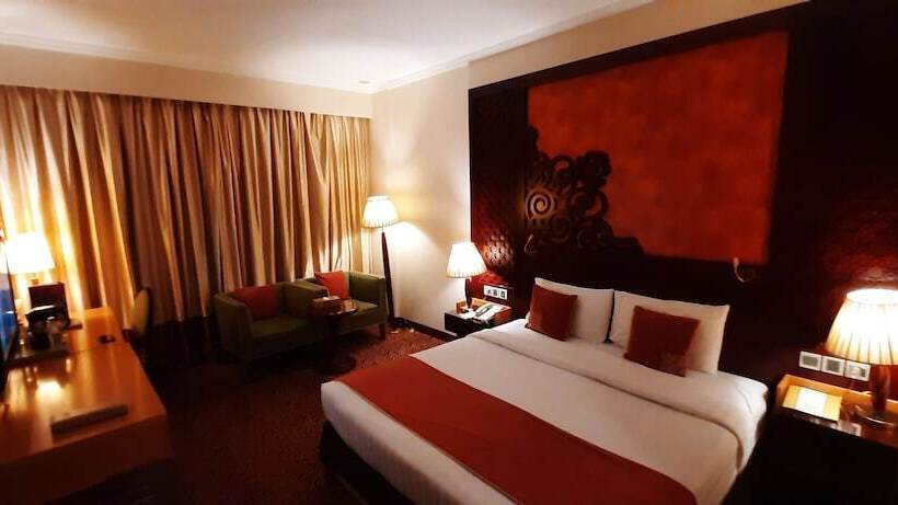 Номер Стандарт, Dubai Grand Hotel By Fortune, Dubai Airport