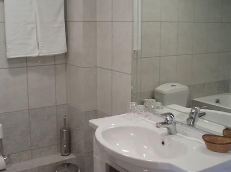 اتاق استاندارد یک نفره, Europa Beach