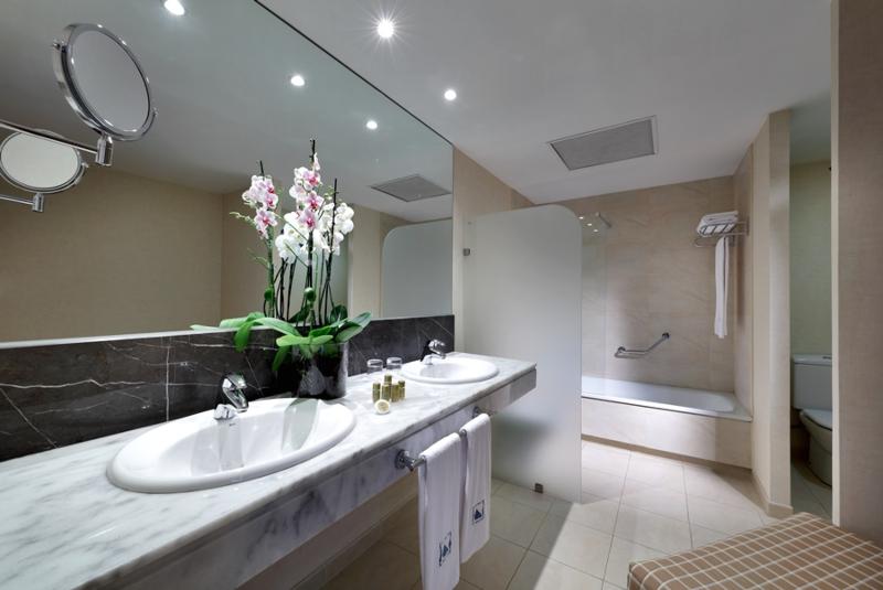 Номер Стандарт, Eurostars Zaragoza