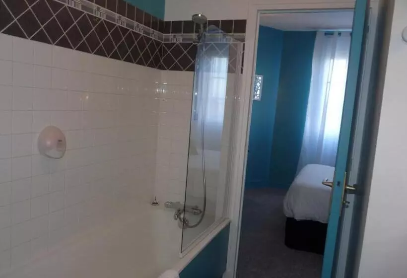 اتاق راحتی, Hôtel Patton