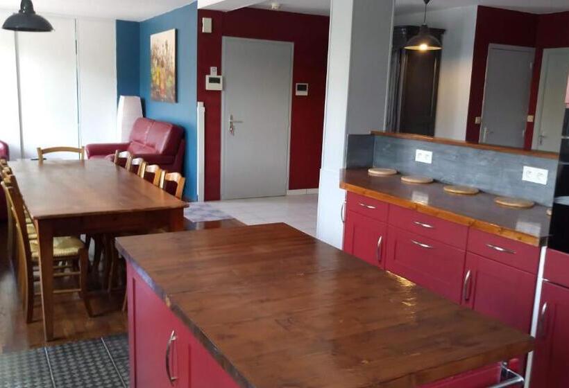 شقة 3 غرف, Hôtel Patton