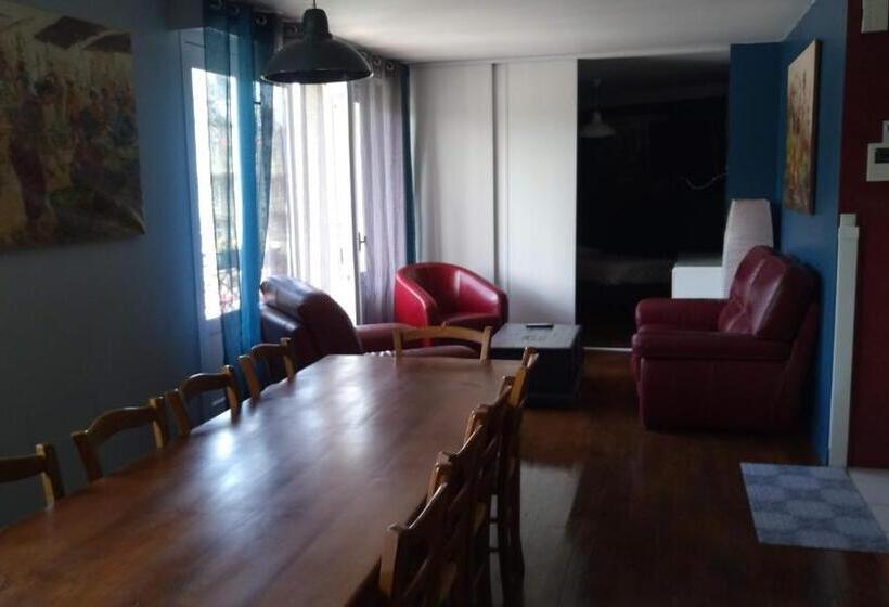 شقة 3 غرف, Hôtel Patton