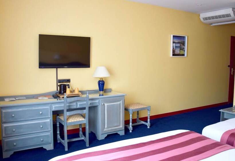 Номер Стандарт, Logis Le Saint Nicolas