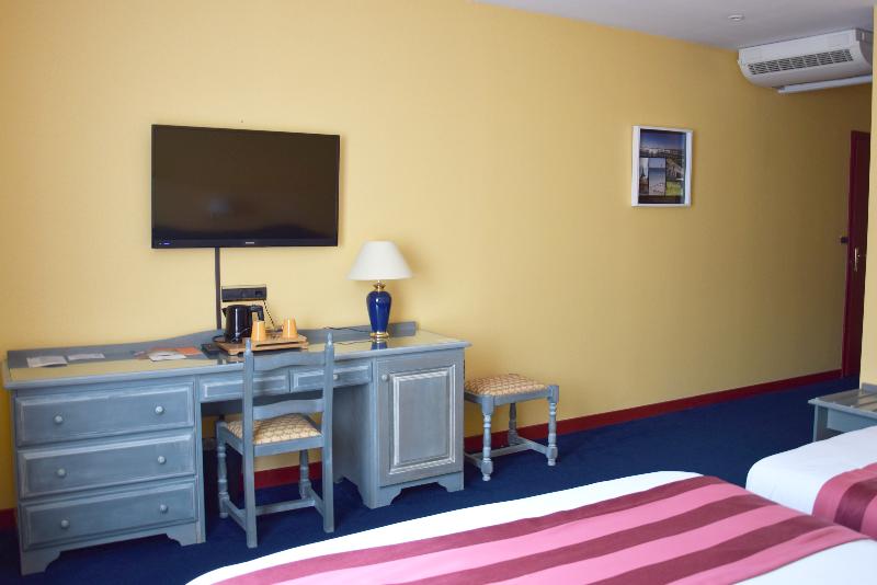 Номер Стандарт Трехместный, Logis Le Saint Nicolas