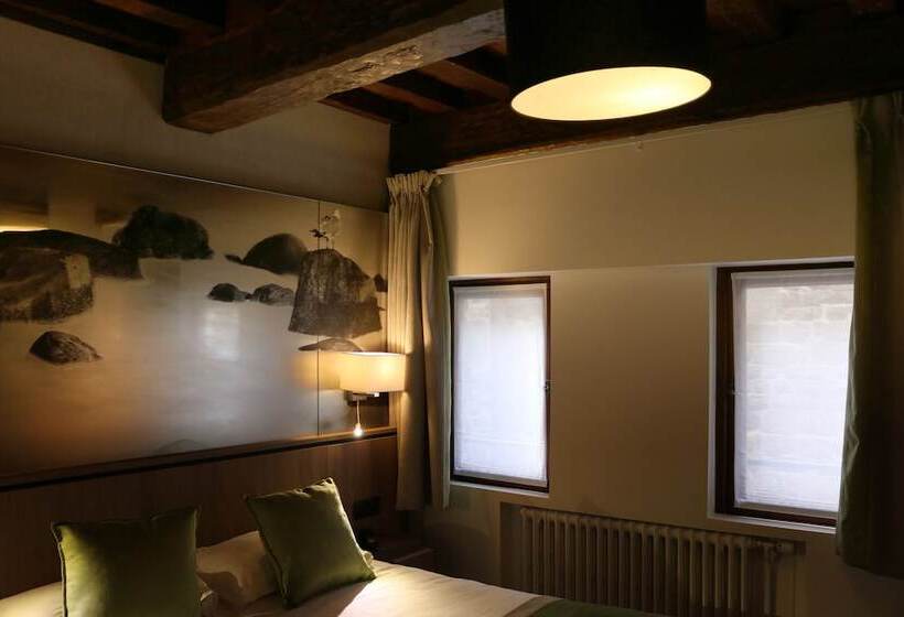 スタンダードルーム, Le Mouton Blanc