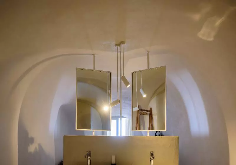 Superior-sviitti, Nefeles Luxury Suites