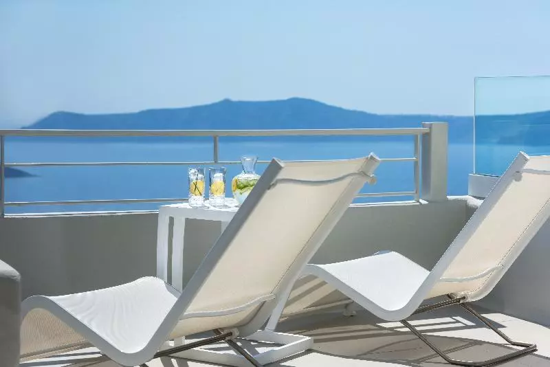 Sviitti Näkymä, Nefeles Luxury Suites