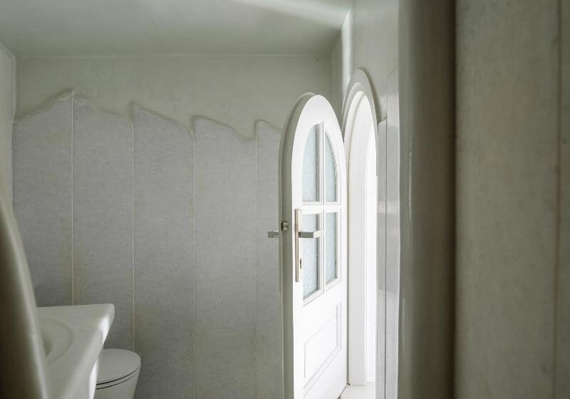 Полулюкс с Видом, Nefeles Luxury Suites