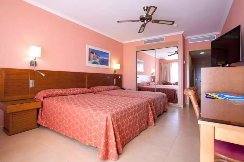 اتاق استاندارد, Playamarina