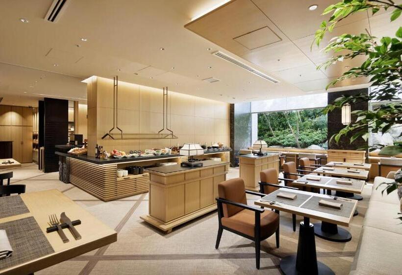 行政房间, The Prince Sakura Tower Tokyo, Autograph Collection