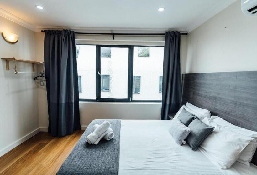 Номер Deluxe, Uno Hotel Sydney