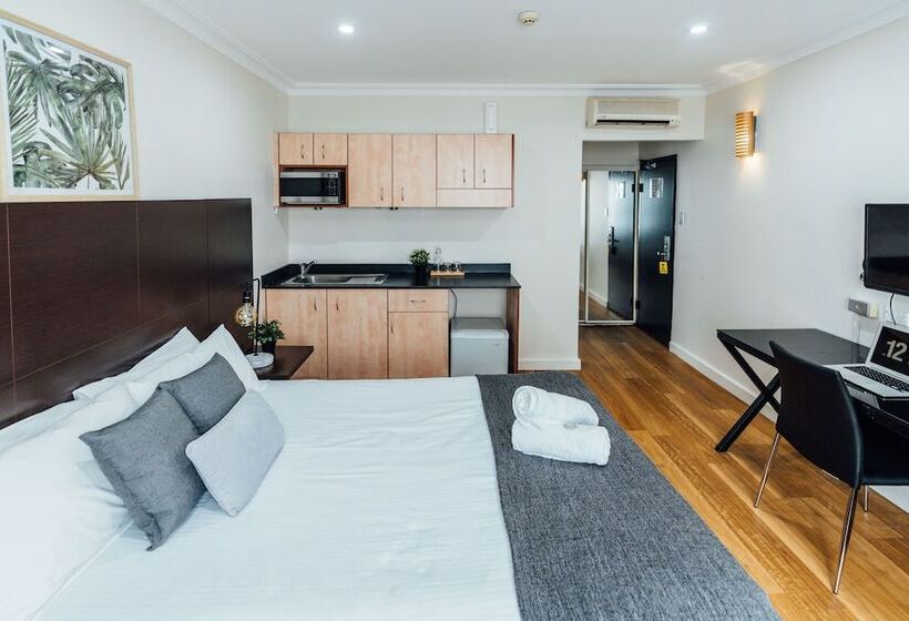 Номер Deluxe, Uno Hotel Sydney