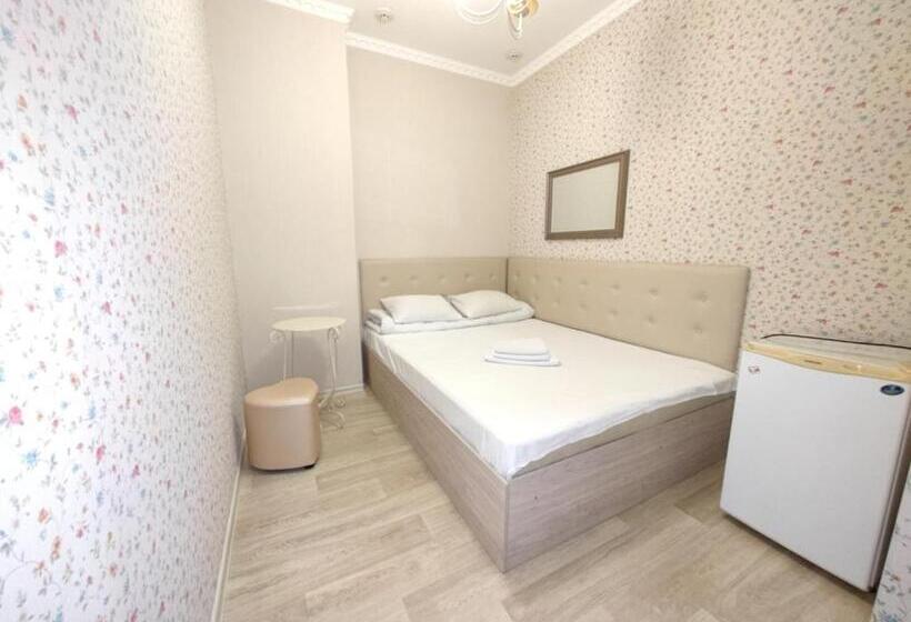 اتاق اکونومی, Zirka