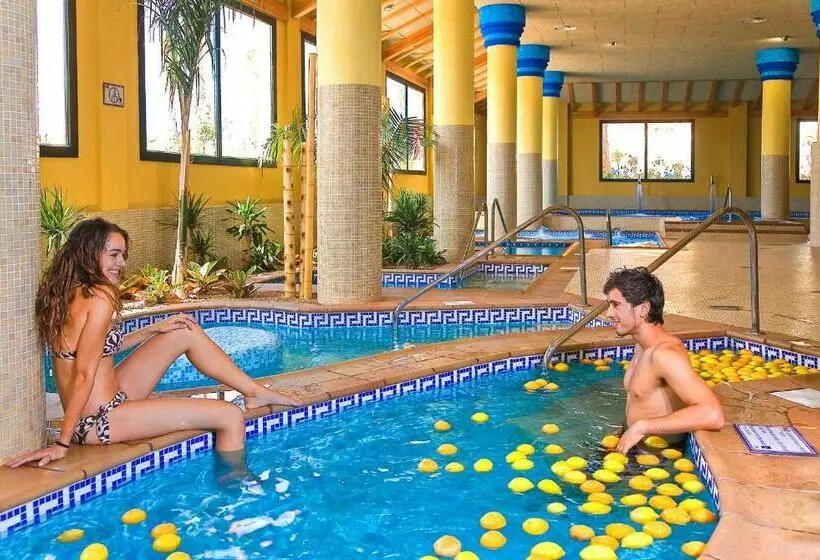 اتاق استاندارد یک نفره, Playamarina