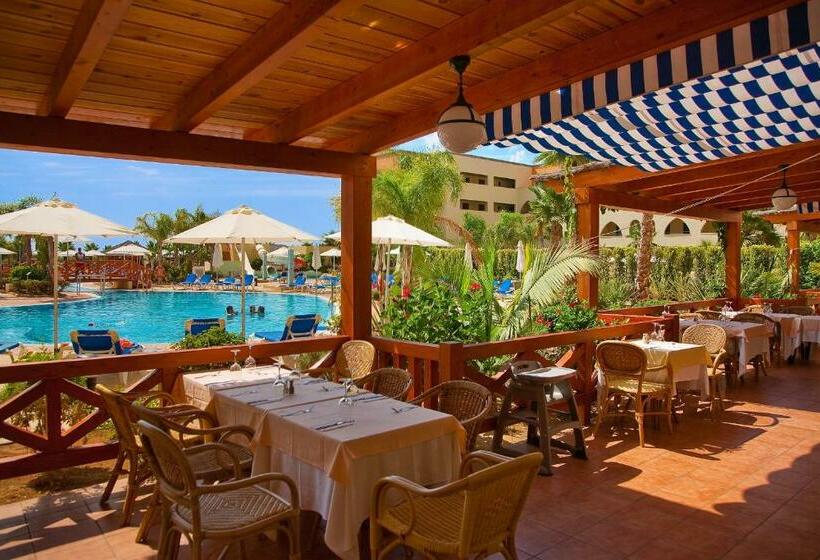 스탠다드 트리플 룸, Playamarina