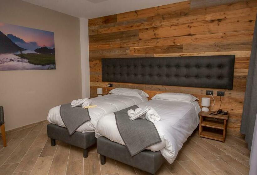 スタンダードルーム, Gran Roc