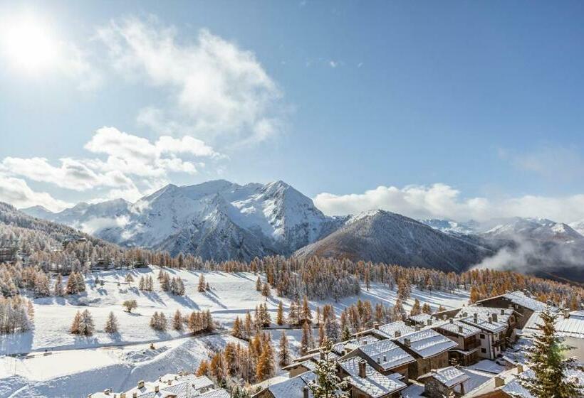 スタンダードルーム, Gran Roc