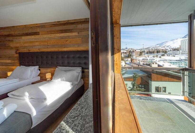 スタンダードルーム, Gran Roc