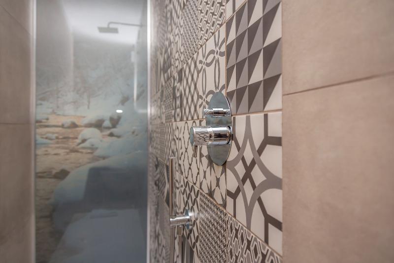 スタンダードルーム, Gran Roc