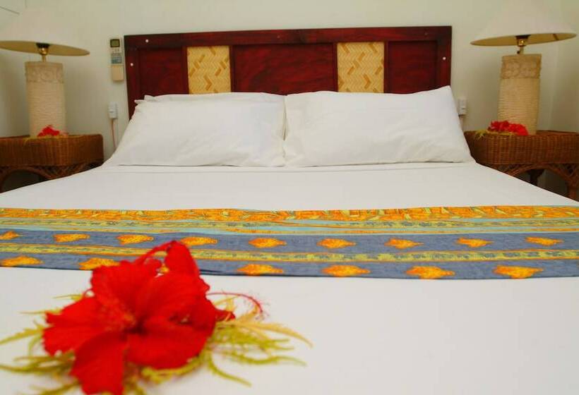 스탠다드 스튜디오, Grand West Villas