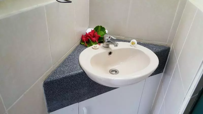 استودیوی استاندارد, Grand West Villas