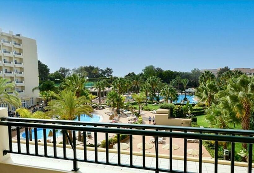 Семейный Номер Вид на Бассейн, 3hb Guarana - All Inclusive