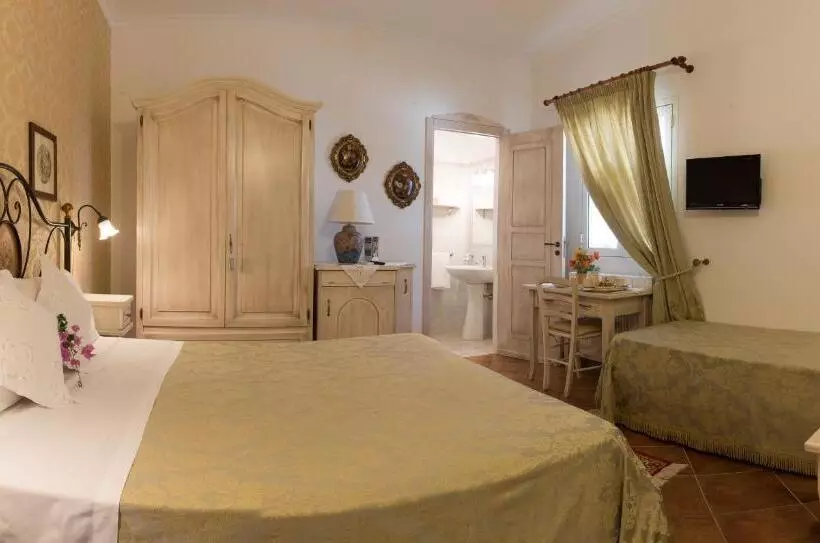 اتاق استاندارد سه نفره, Agriturismo Salinola