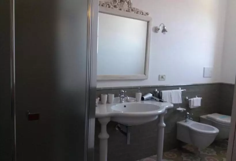 سوییت جونیور, Agriturismo Salinola