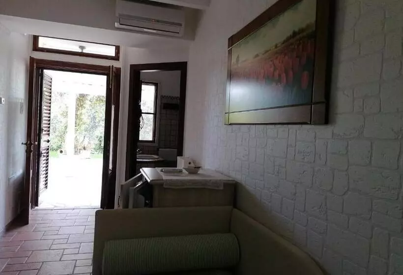 خانه 1 خوابه, Agriturismo Salinola