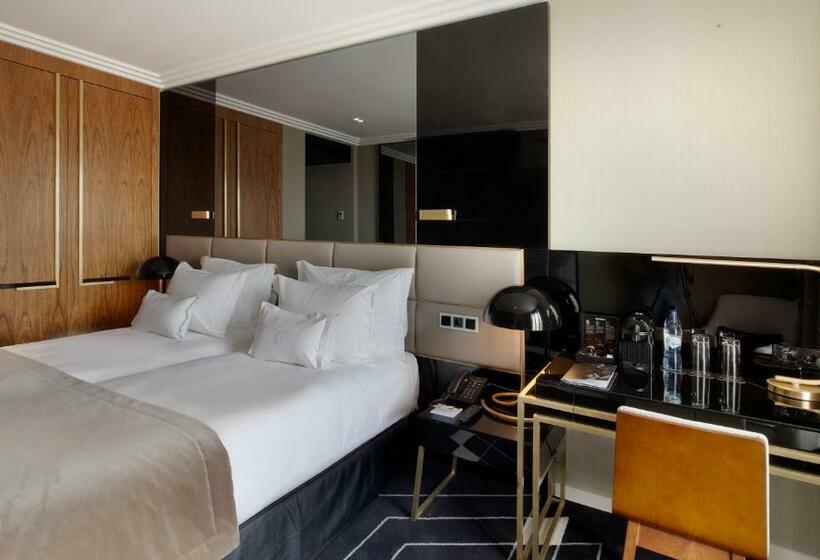 اتاق کلاسیک, Altis Avenida