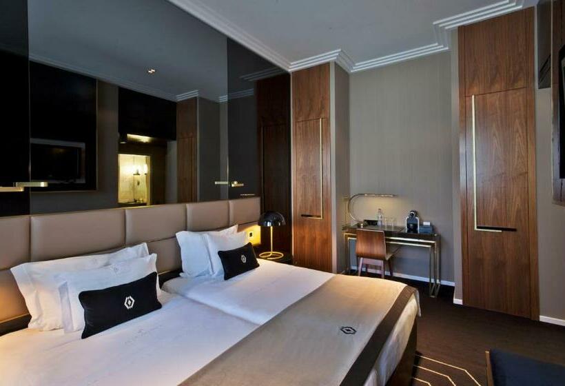 اتاق کلاسیک, Altis Avenida