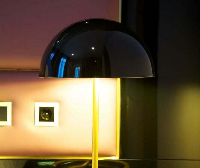 اتاق لوکس یک تخته, Altis Avenida