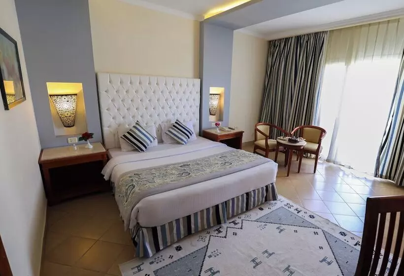 اتاق سوپریور با چشمانداز دریا, Amwaj Oyoun Resort & Casino